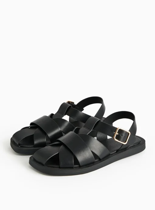 Black Closed Toe Fisherman Sandals 6