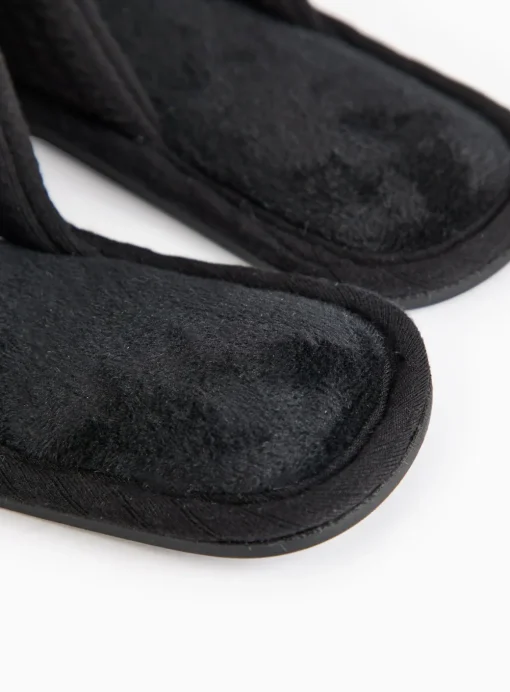 Black Cross-Over Waffle Mule Slippers M