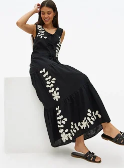 Black Embroidered Full Maxi Co-ord Skirt 18