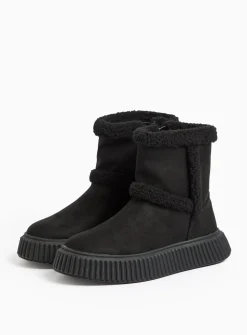 Black Faux Suede Borg Detail Boots 9 Infant