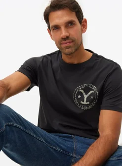 Black Graphic Yellowstone Print T-Shirt M