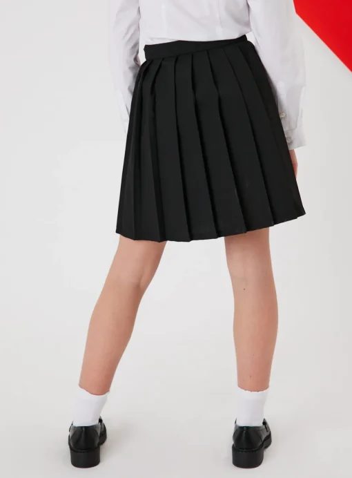 Black Permanent Pleat Skirt 10 years