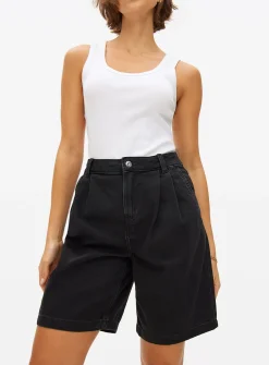 Black Pleated Bermuda Shorts 12