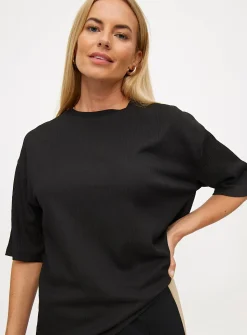 Black Textured Design T-Shirt 12