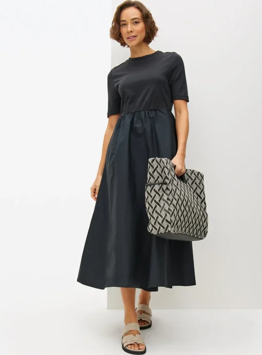 Black T-Shirt Midi Dress 12