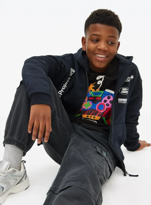 Black Zip-Through Skater Hoodie 5 years