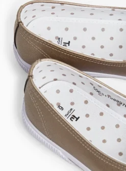 Bronze Low Lace Canvas Trainers 6