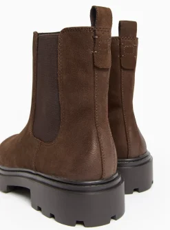 Brown Leather Chelsea Boots 6