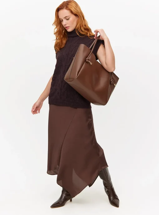 Brown Roll Neck Cable Knitted Tank 16