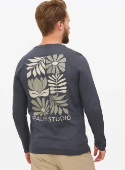 Charcoal Botanical Stencil T-Shirt L