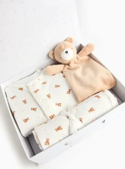 Cream Bear Theme Baby Gift Box 6-9 months