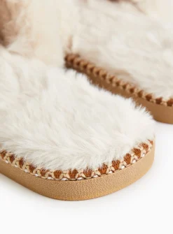 Cream Plush Faux Fur Mule Slippers M