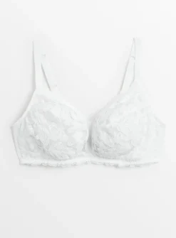 DD+ White Lace Non-Wired Bra 38E
