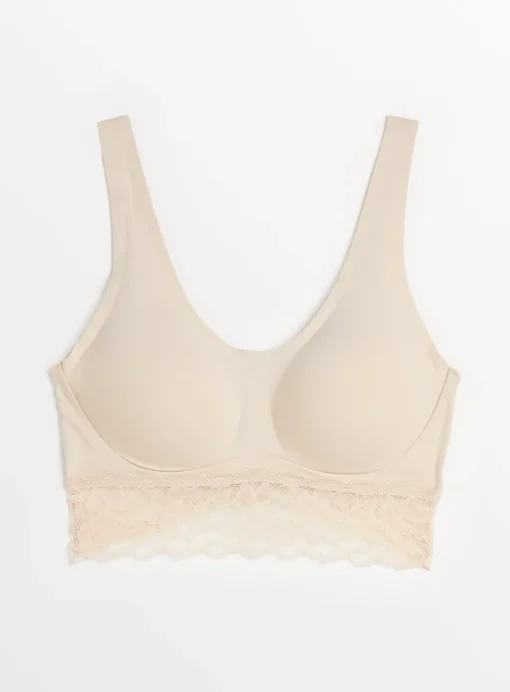 Flexform™ Beige Invisible-Finish Seamless Lace Bra 14