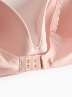 Flexform™ Light Pink Plunge Non-Wired Bra 38DD