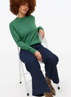 Green Pocket Crew Neck Jumper 10