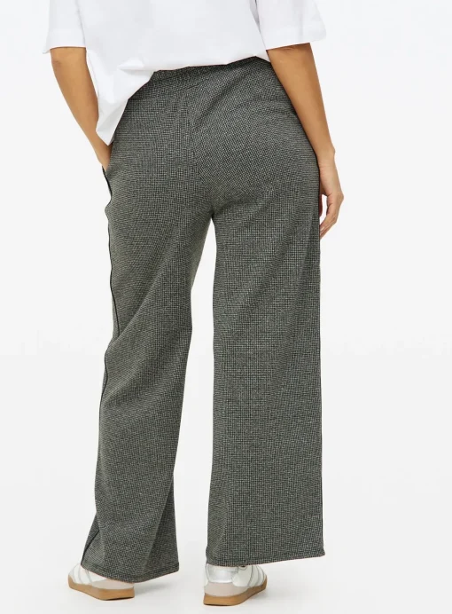 Grey Check Ponte Wide Leg Trousers 18