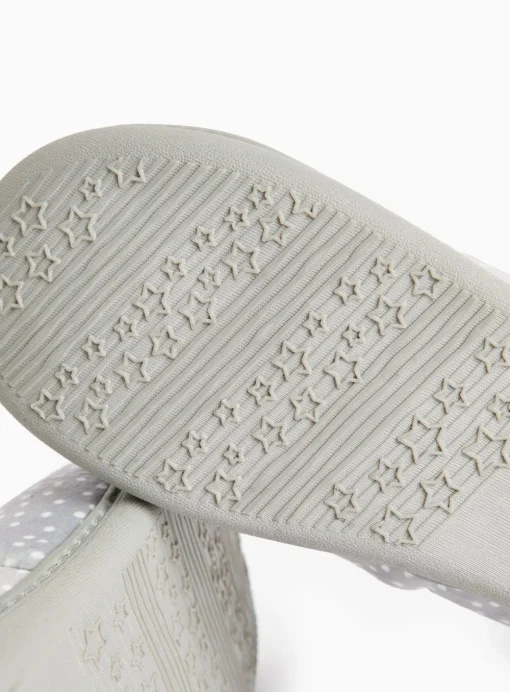 Grey Spot Print Full Slippers 4