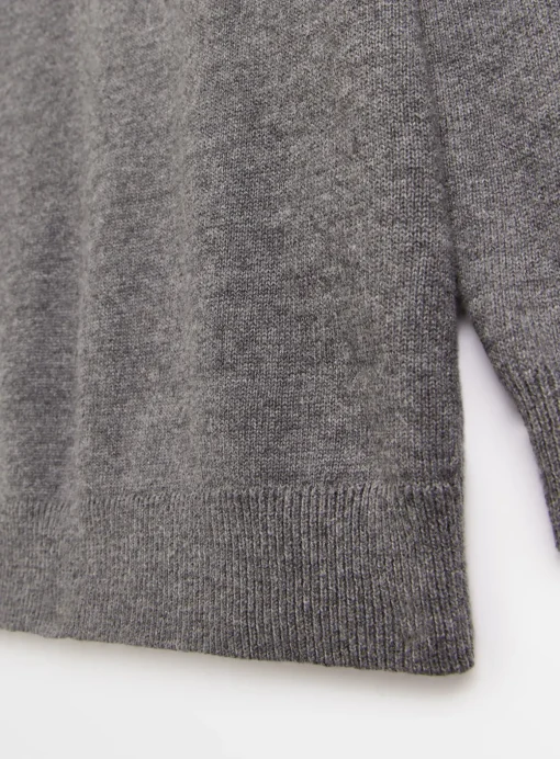 Grey V-Neck Jumpers 2 Pack 5 years