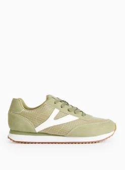 Light Khaki Panel Retro Style Trainers 6