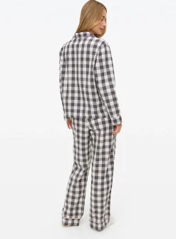 Mono Gingham Print Traditional Pyjamas 8