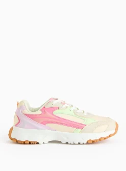 Neutral & Pink All Terrain Trainers 10 Infant