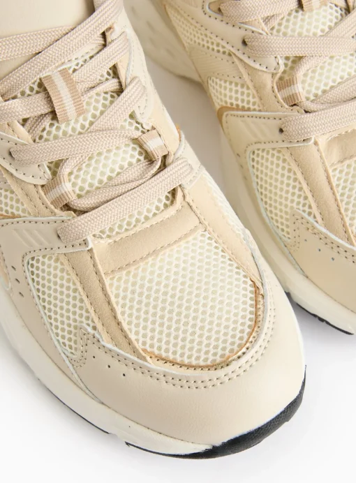 Neutral Dad Trainers 6