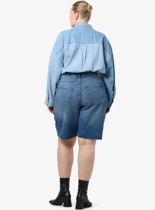 NOISY MAY Loose Fit Curve Denim Shorts 48/UK20