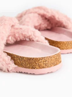Pink Crossover Borg Slippers S