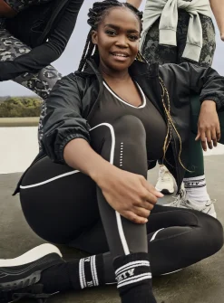 REAKTIV Black Training Legging With Reflective & Pocket Detail L