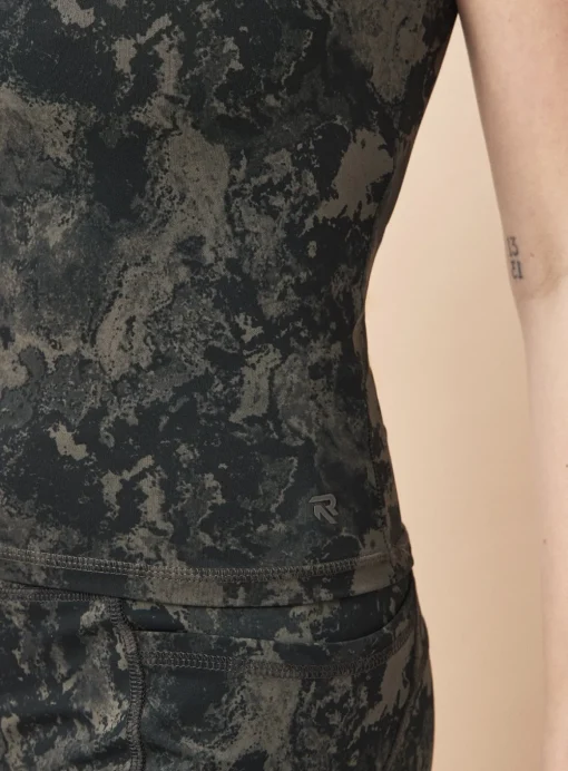 REAKTIV Built In Support Vest Camo Print XXL