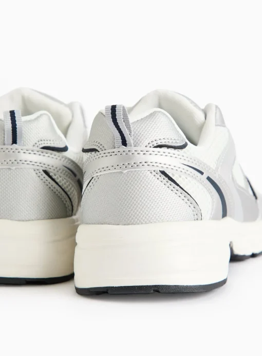 Silver Panel Sport Style Trainers 7