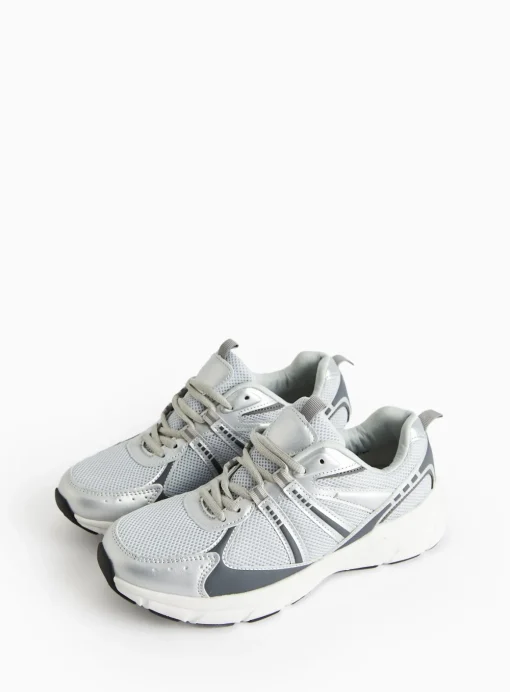 Silver Retro-Style Trainers 7