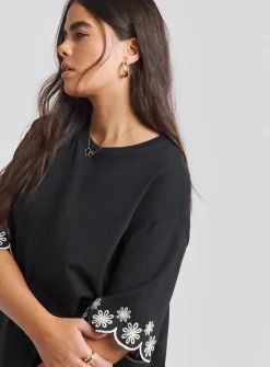 SIMPLY BE Cut Work Tee 32