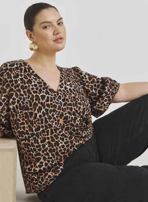 SIMPLY BE Leopard Flute Sleeve Blouse 24