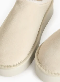 totes® Stone Suede Platform Mule Slippers M
