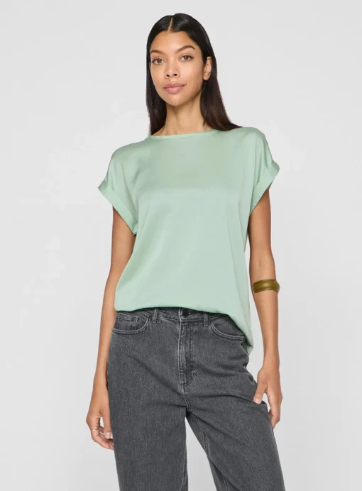 VILA Short Sleeved Satin Top 12