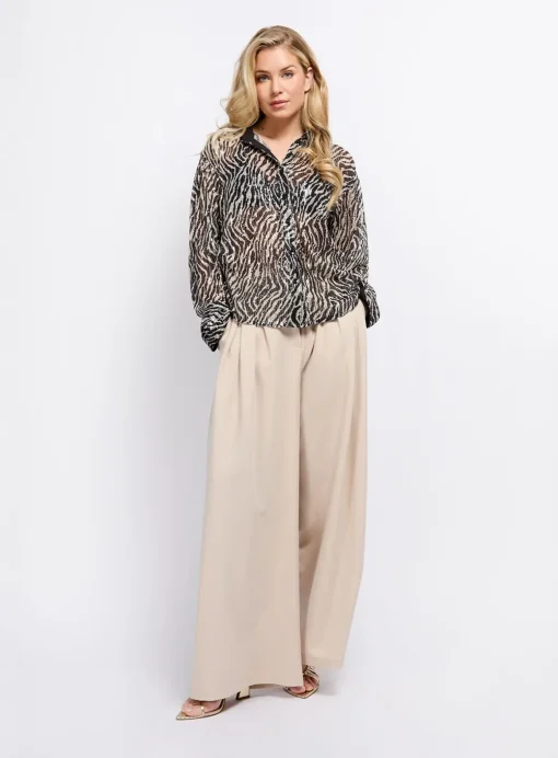 VOGUE WILLIAMS Animal Sequin Shirt 8