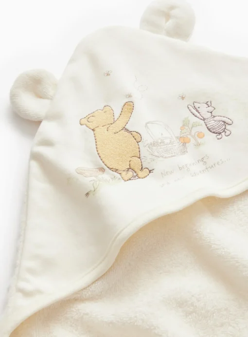 Winnie The Pooh Print Hooded Towel One Size